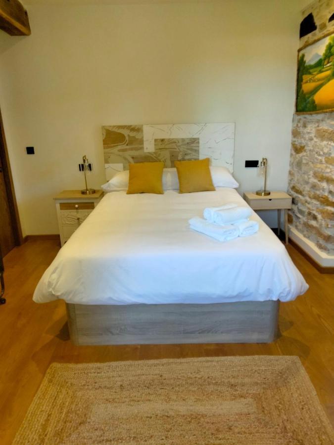 Bed and Breakfast Casa Bagaro à Serantes  Extérieur photo